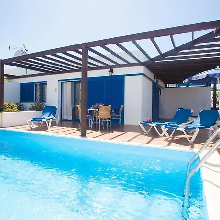 Semesteranläggning (resort) Marinas Playa Blanca (Lanzarote)